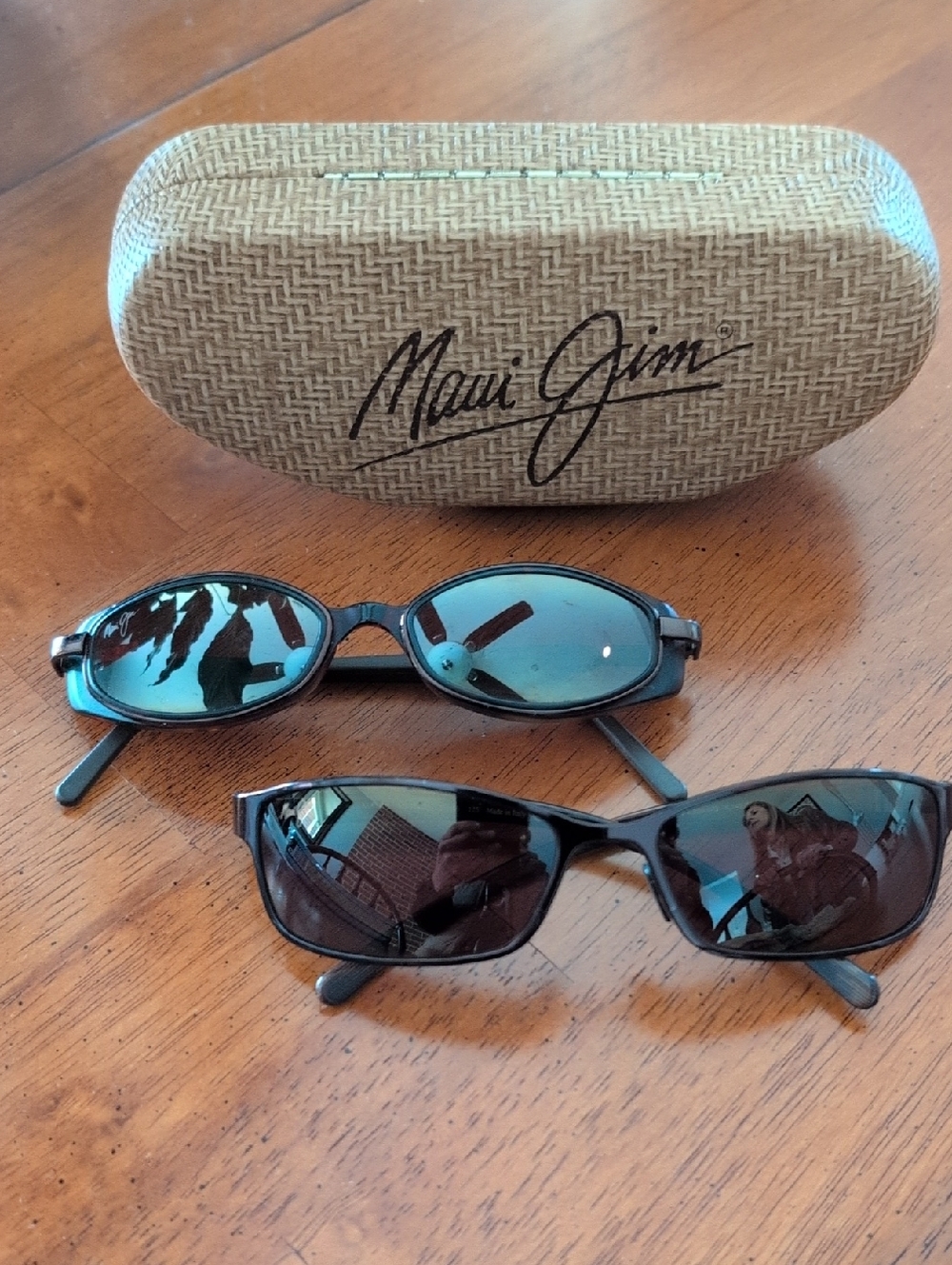 Maui Jim Brown Frames with Amber Polarized Lenses and Branded Case